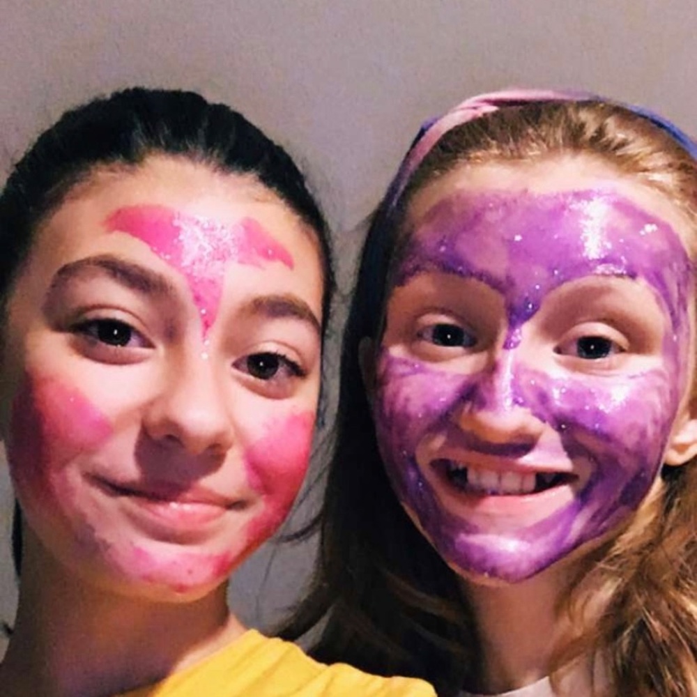 Meet your Posher, Alexandra